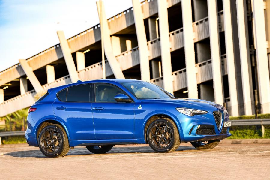  Alfa Romeo Stelvio Quadrifoglio (949) 2019 года  (ZA) (фото 28 из 42)